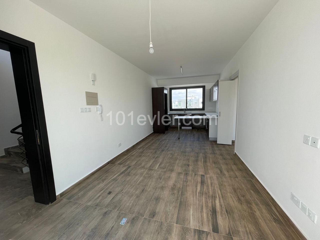 Lefkoşa Gönyeli Satılık 2+1 Penthouse