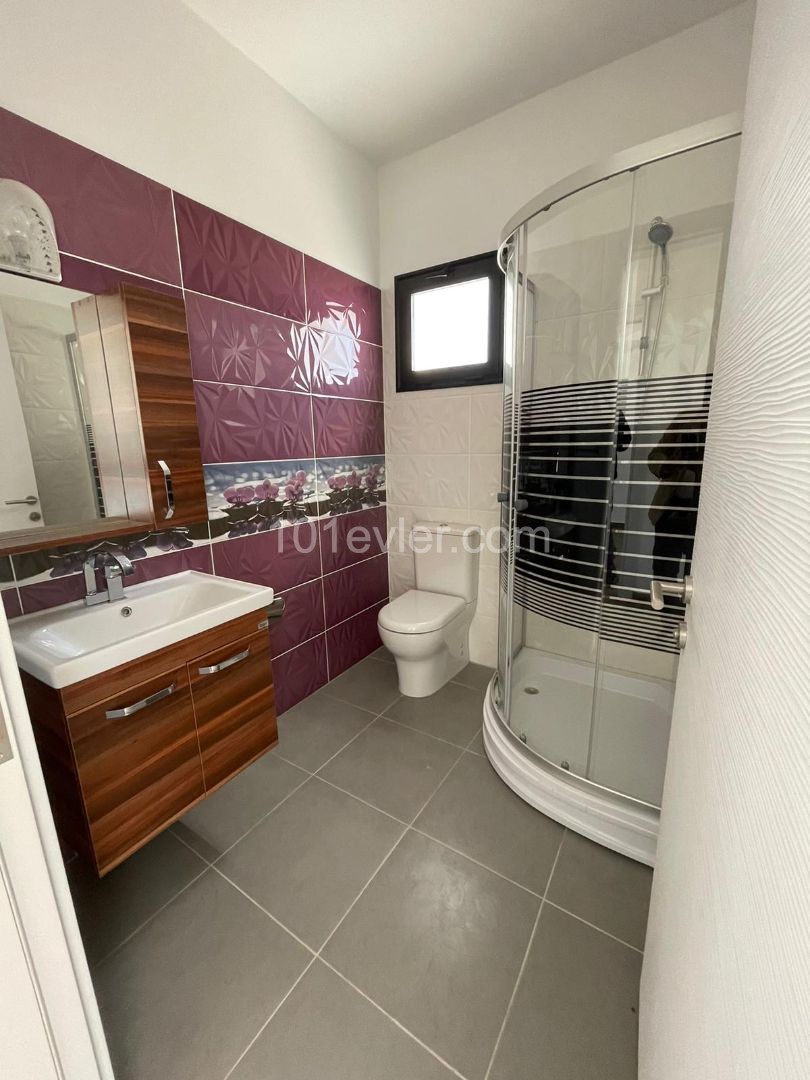 Lefkoşa Gönyeli Satılık 2+1 Penthouse