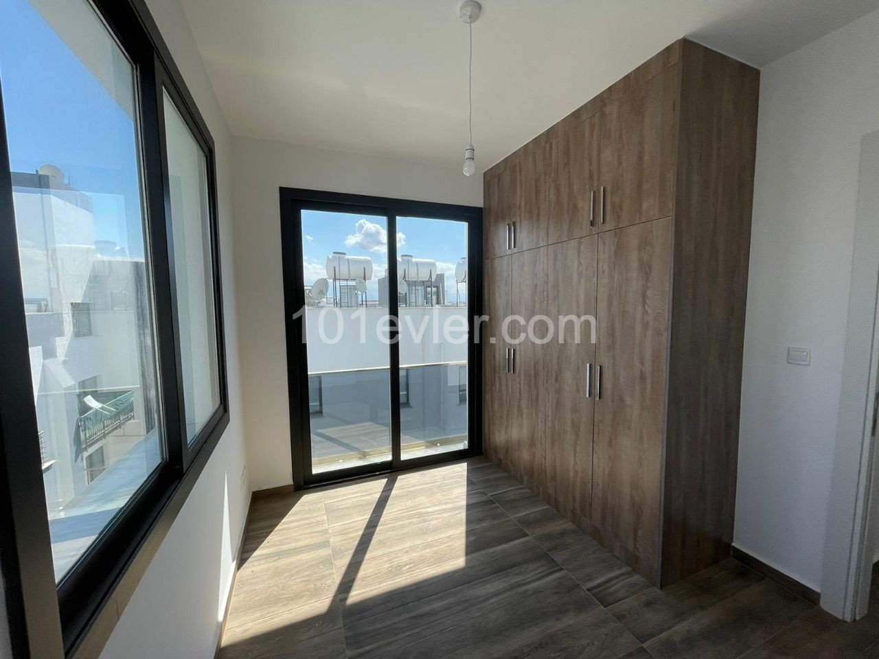 Lefkoşa Gönyeli Satılık 2+1 Penthouse