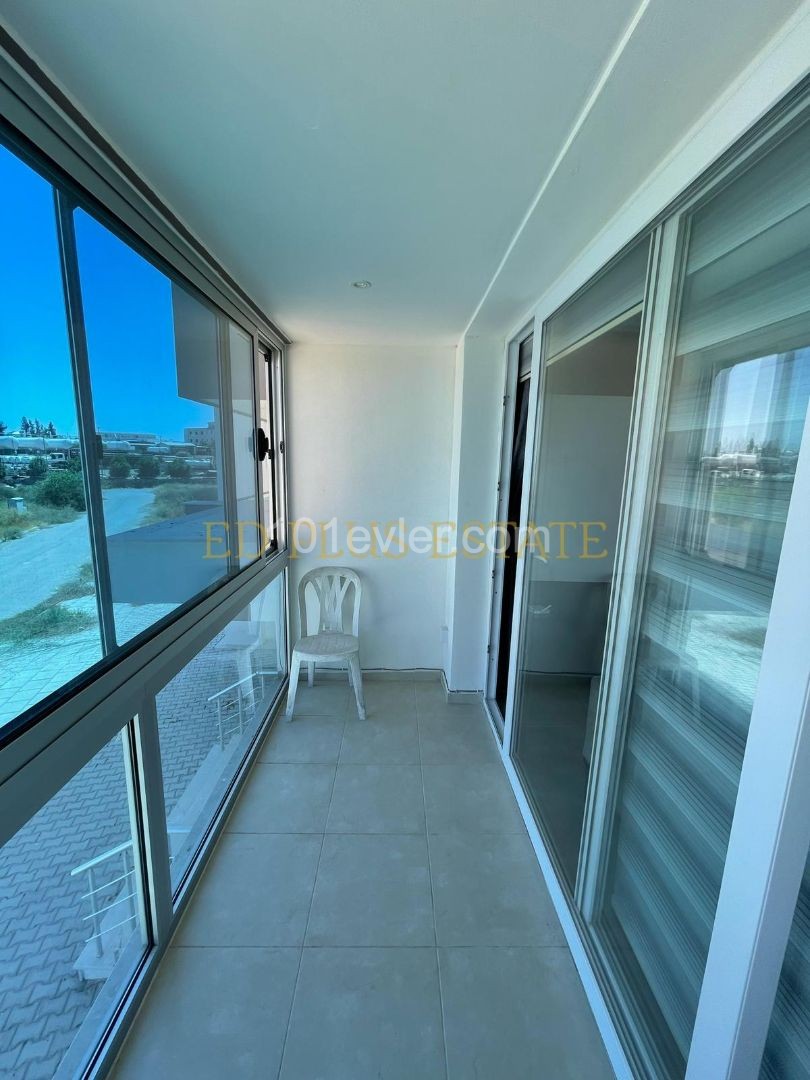 Flat For Sale in Küçük Kaymaklı, Nicosia