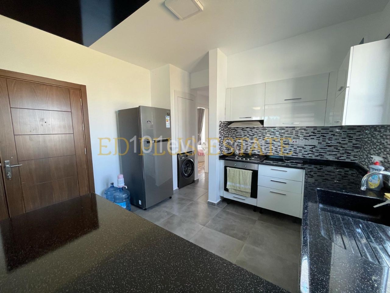 Flat For Sale in Küçük Kaymaklı, Nicosia