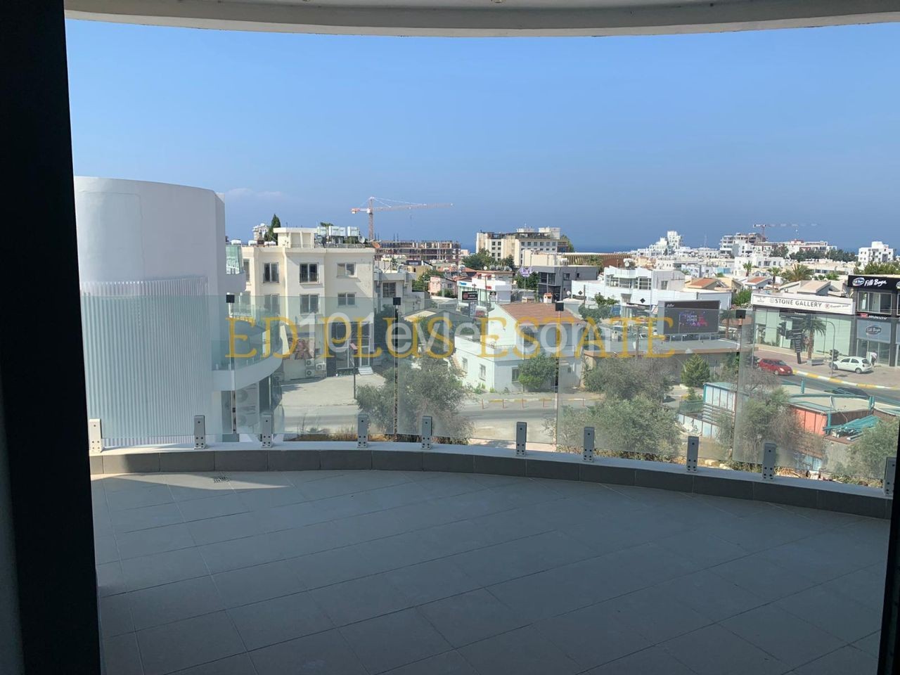 Flat To Rent in Girne Merkez, Kyrenia