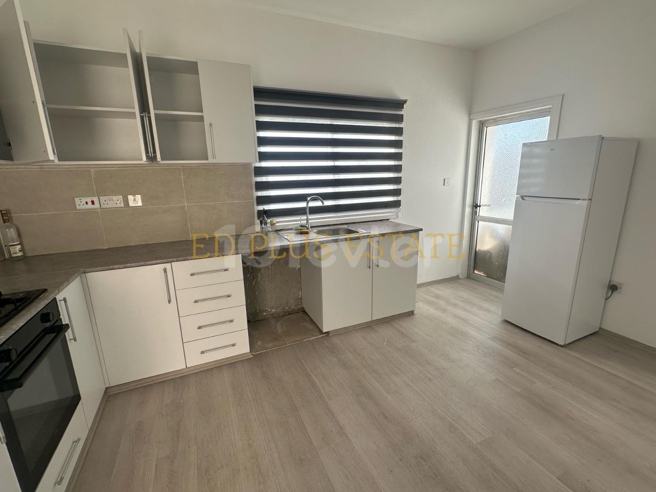 Lefkoşa Yenikent Bölgesinde Full Eşyalı Kiralık 2+1 Daire