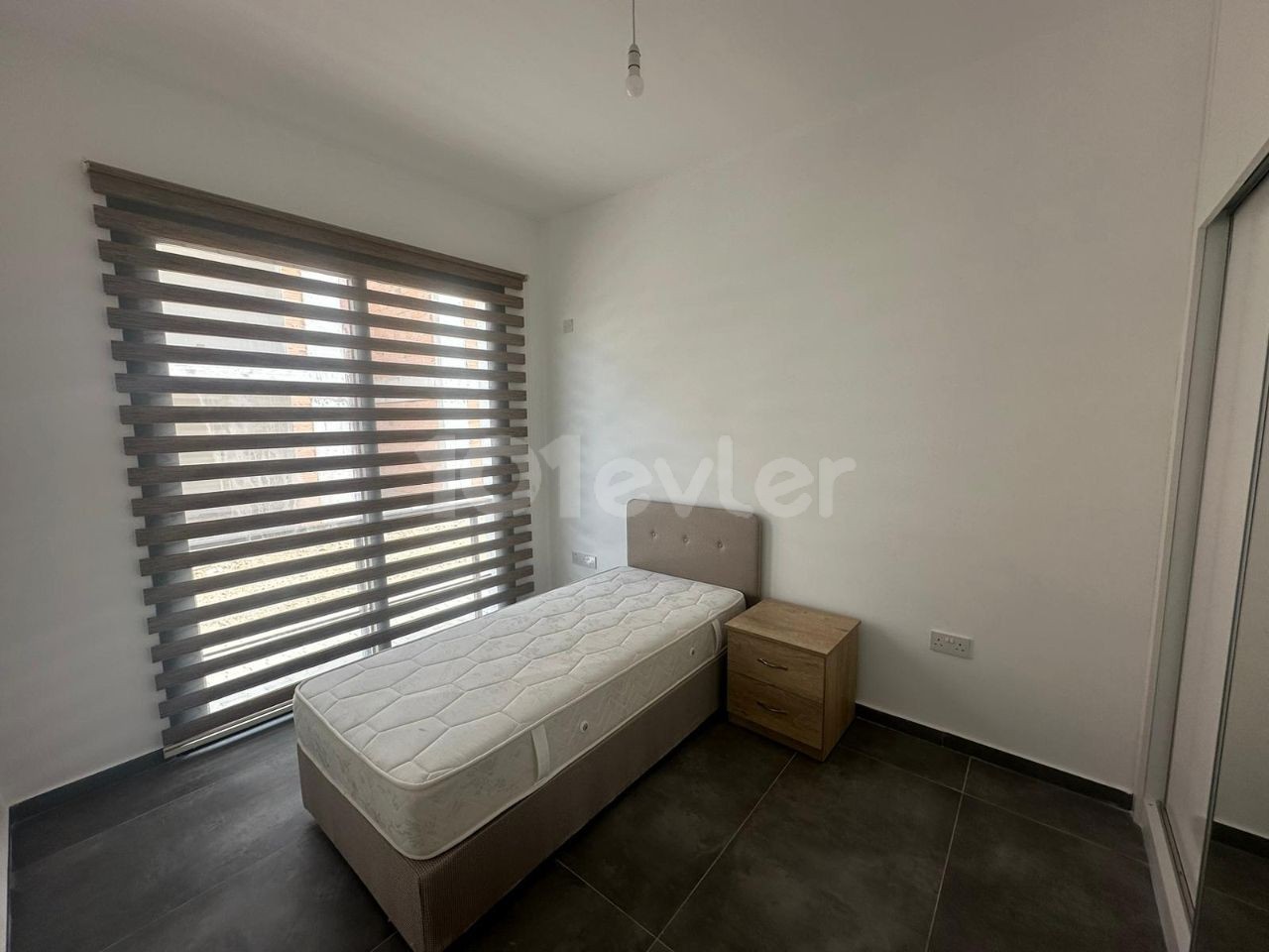 Lefkoşa Hamitköy'de Giriş Katı Full Eşyalı 2+1 Kiralık Daire