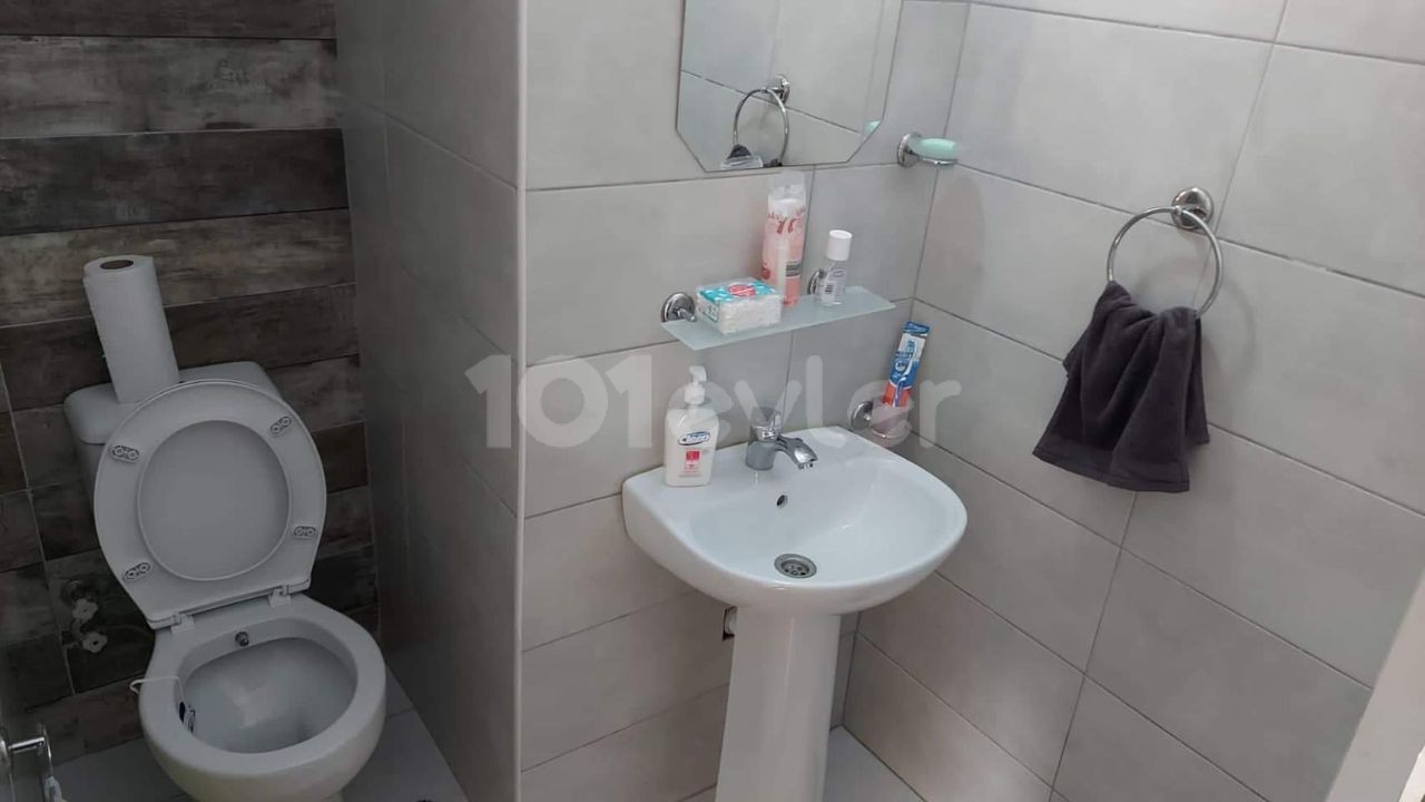 Lefkoşa K.Kaymaklı'da Full Eşyalı Kiralık 2+1 Daire