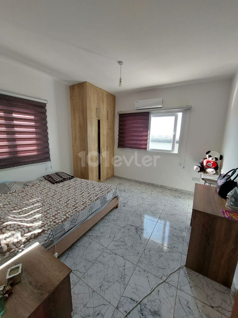Komplett möblierte 2+1-Wohnung zur Miete in Nikosia K.Kaymaklı