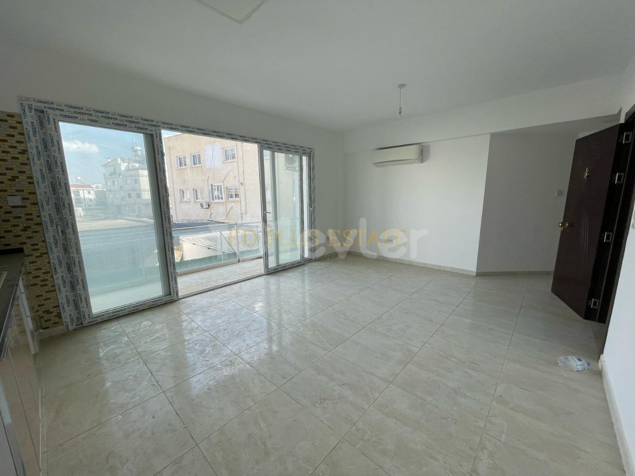 Unfurnished 2+1 Flat with Air Conditioning Next to Nicosia Gönyeli Underpass
