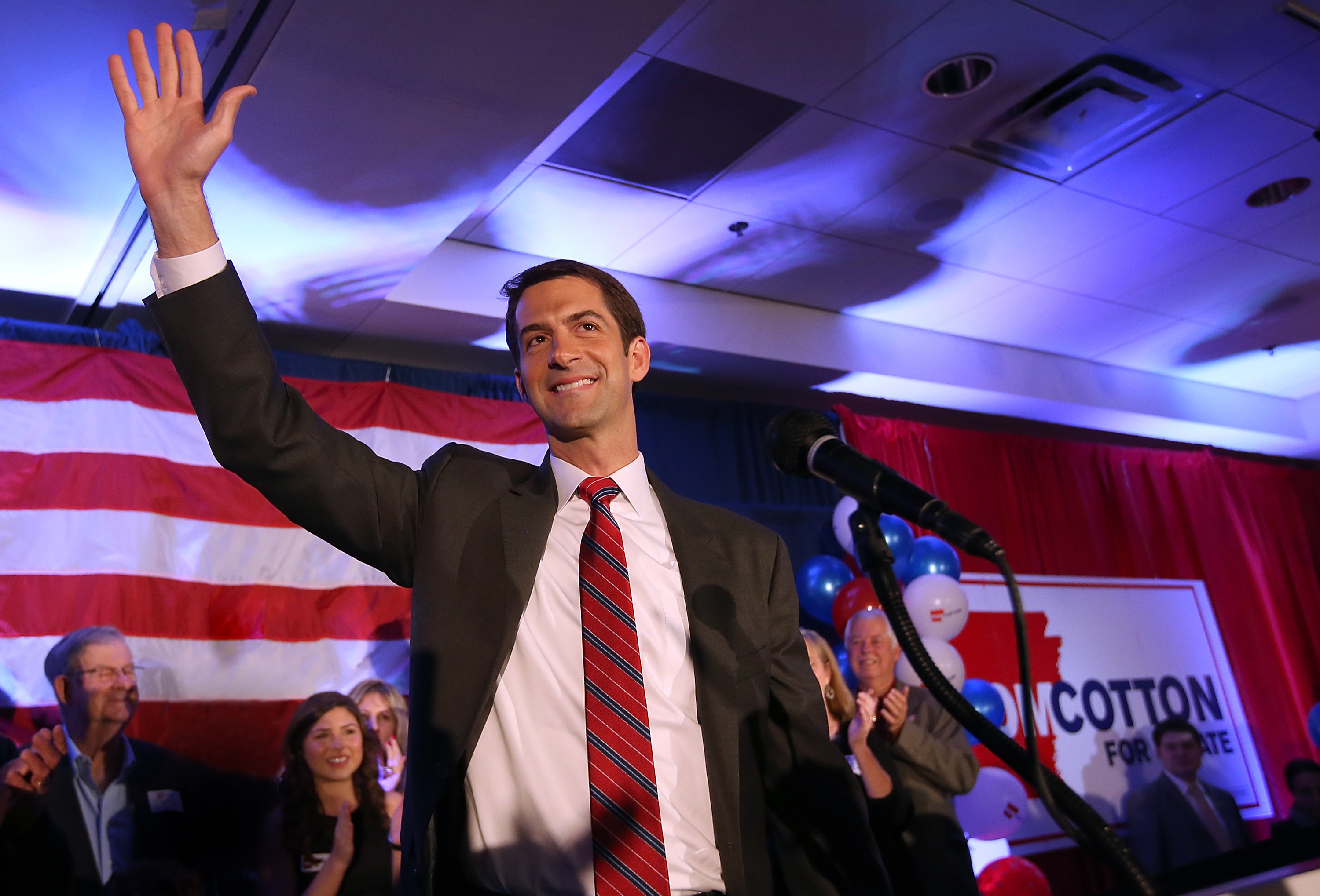 Signature of Sen. Tom Cotton
