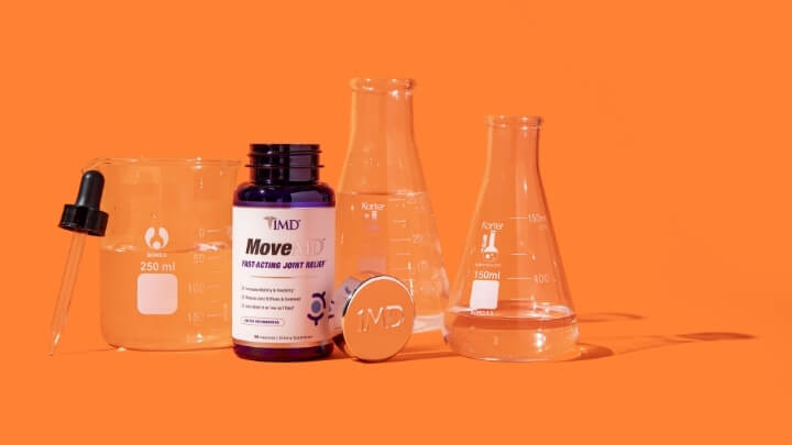 1MD Nutrition's MoveMD bottle in a lab setting