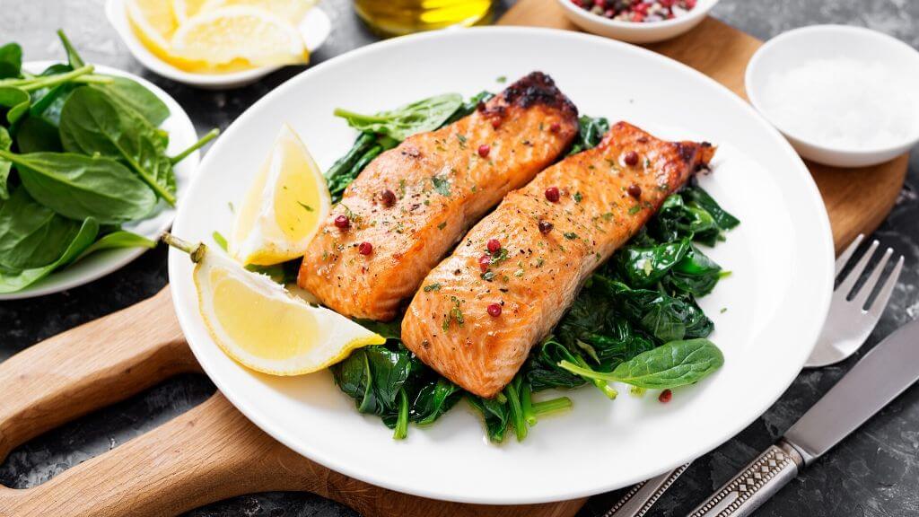 Anti-inflammatory and Antioxidant Spinach and Salmon