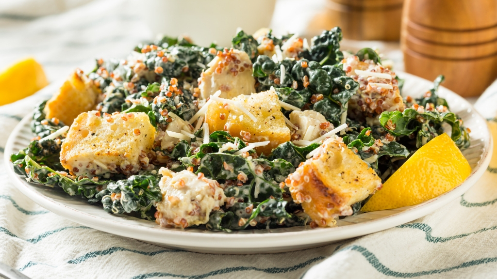 quinoa, chicken and kale pesto bowl