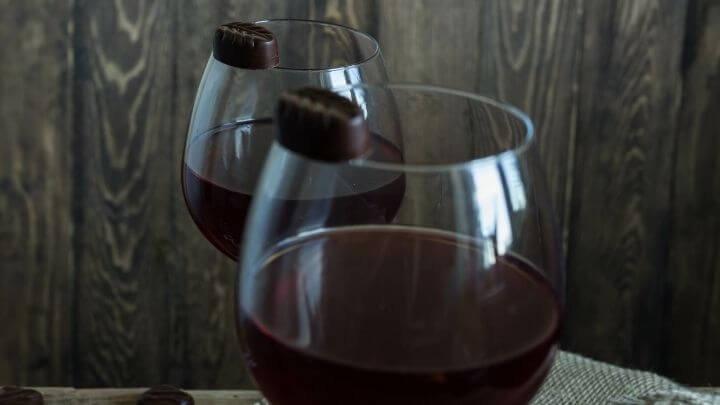 Red wine with chocolate