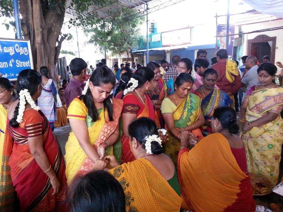 Chennai Border Thottam Manjalkovil Aadi Thiruvila 2015