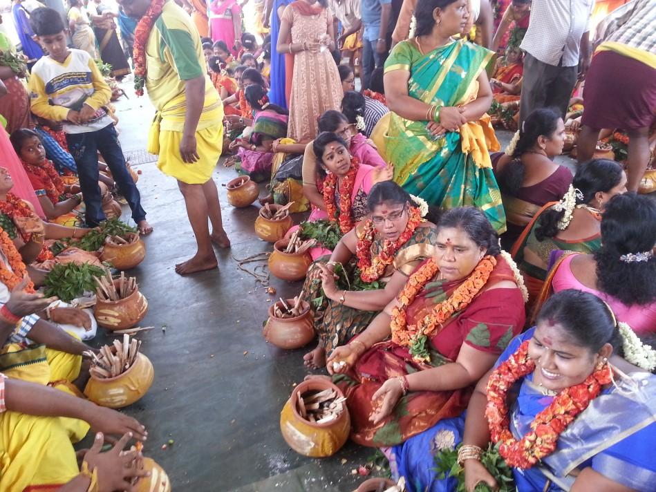 Chennai Border Thottam Manjalkovil Aadi Thiruvila 2015