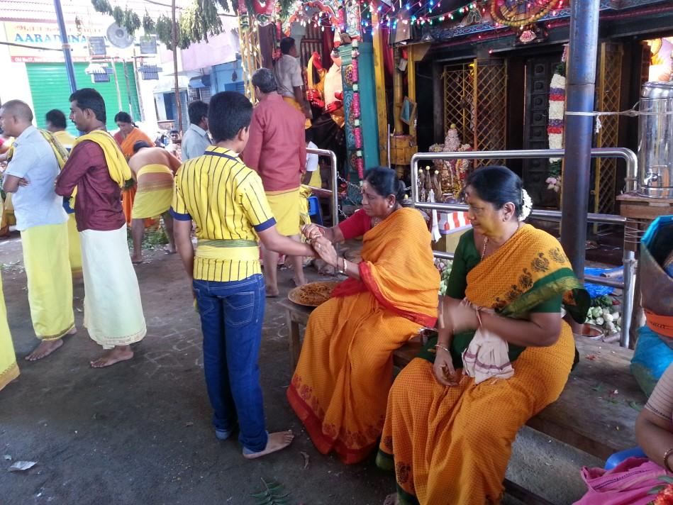 Chennai Border Thottam Manjalkovil Aadi Thiruvila 2015