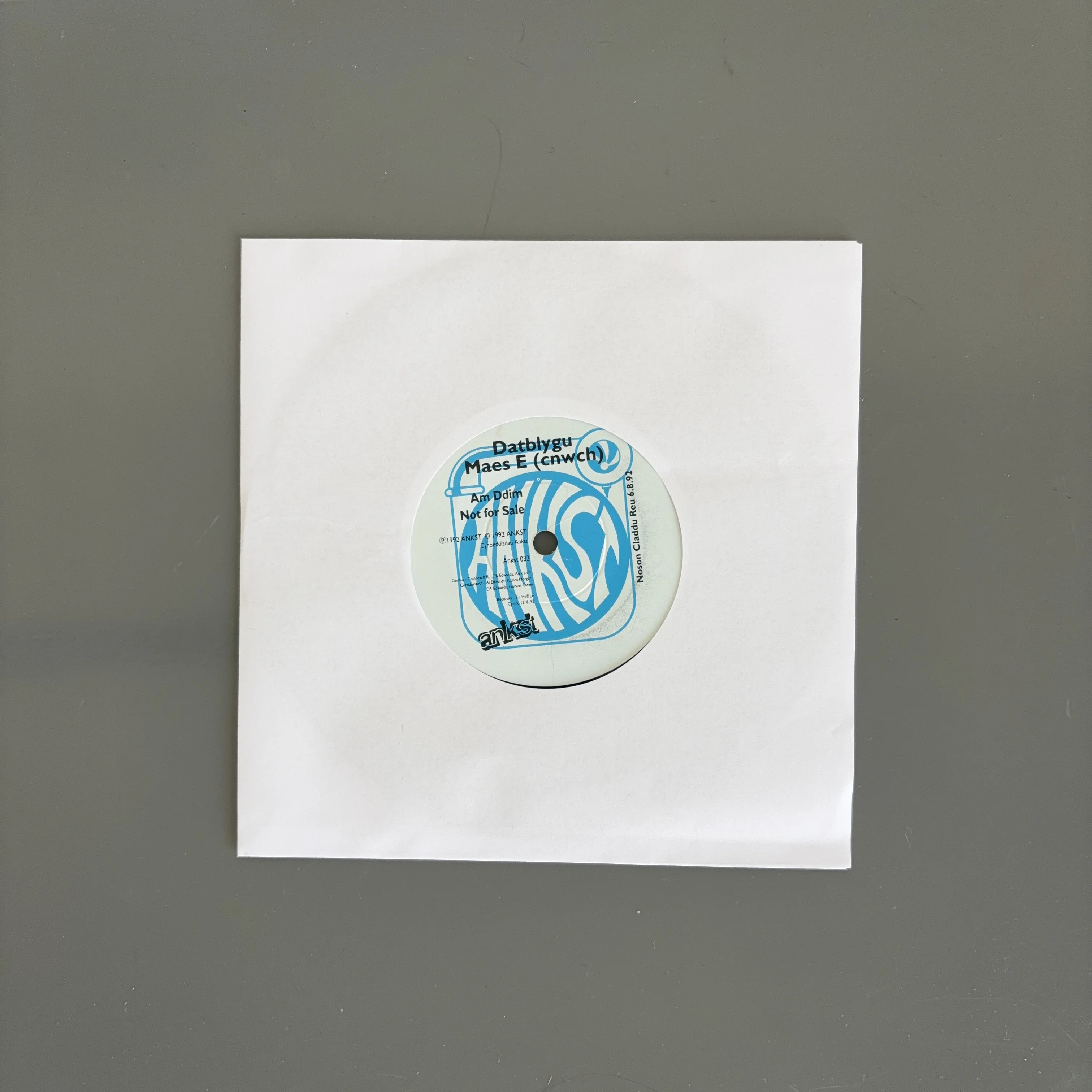 Tour EP - Additional Image 1