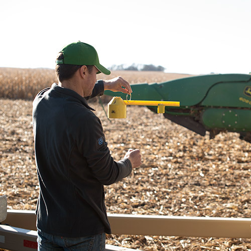 Inset Yield 20181022 COR Corn Meservy Iowa 0184