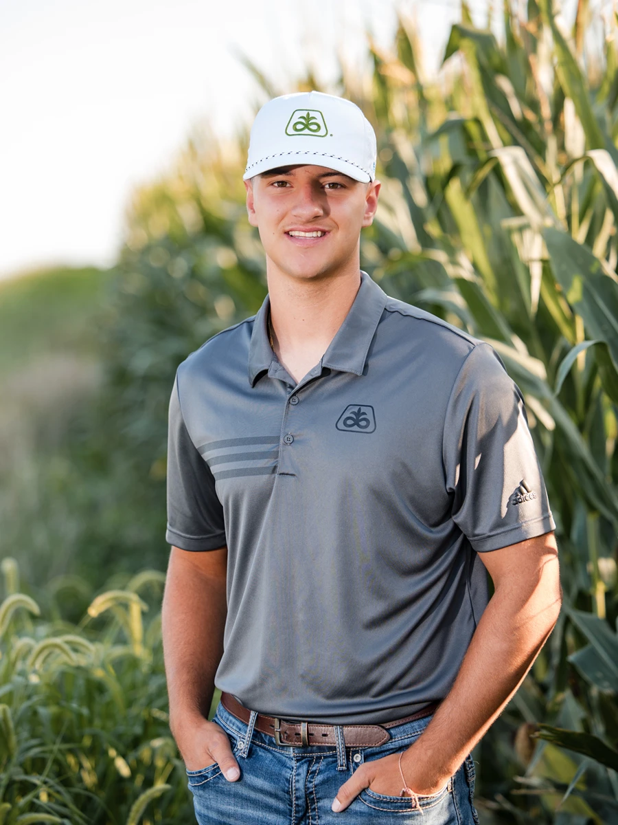 Beccard Seed Headshots Nolan