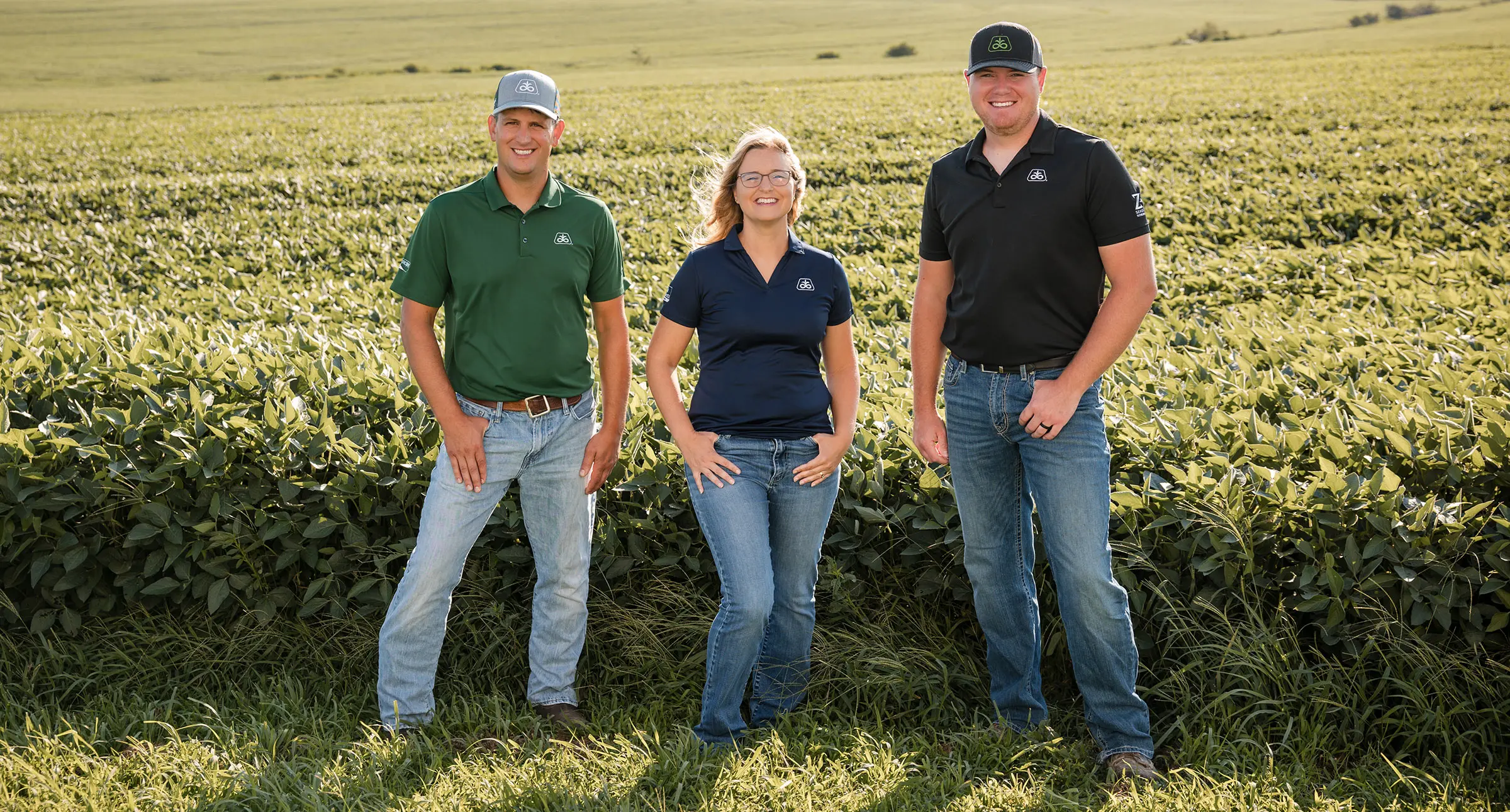 IMG 7887 group 2400px