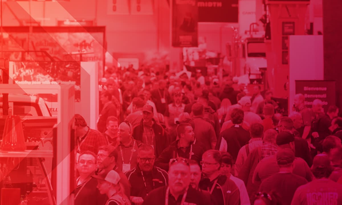 Image of a crowd at a trade show