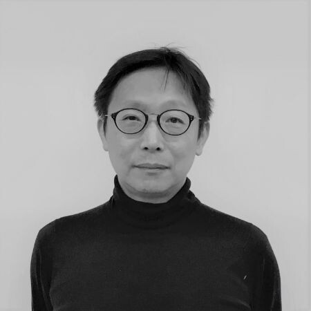 代表取締役会長である藤本 浩司の写真