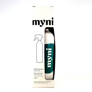 Reusable 750 ml Bottle w/ Spray - Green Sleeve