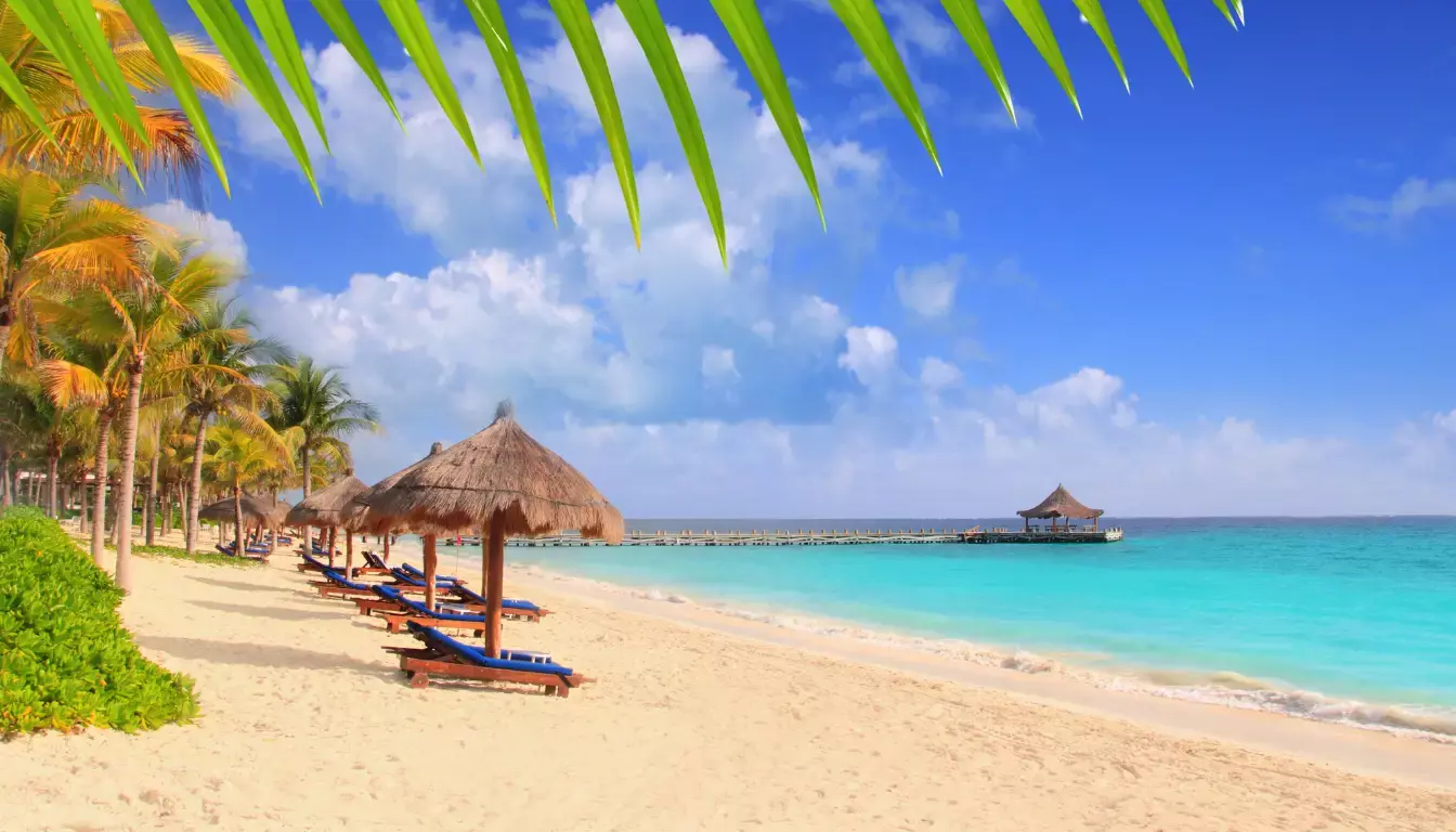 Riviera Maya beach scene