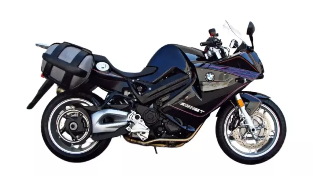 Motorbike Wreckers Ipswich facility and team