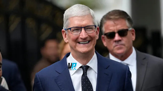 Tim Cook's Net Worth in 2025