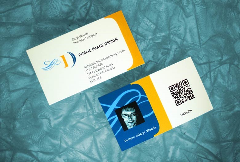 how to put your LinkedIn on a business card