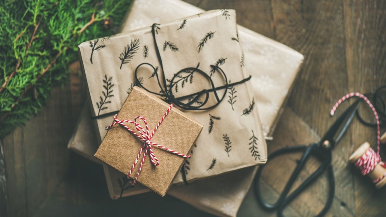 10 Holiday Gift Ideas for Friends