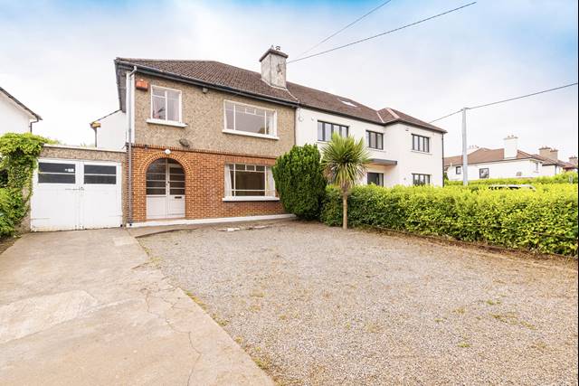 100 Roebuck Road, Clonskeagh, Dublin 14