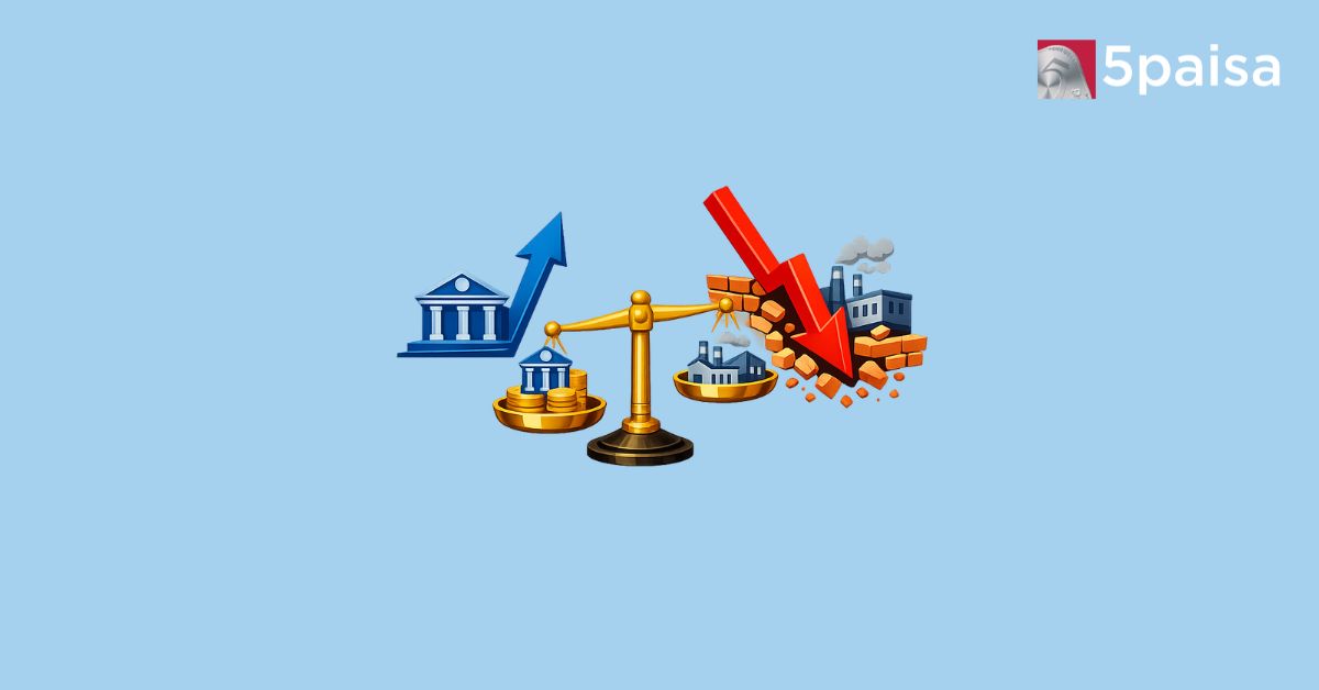 Mutual Funds Raise Stakes In Private Banks, Cut Exposure To PSU Stocks In March Quarter Mutual Funds Raise Stakes In Private Banks, Cut Exposure To PSU Stocks In March Quarter
