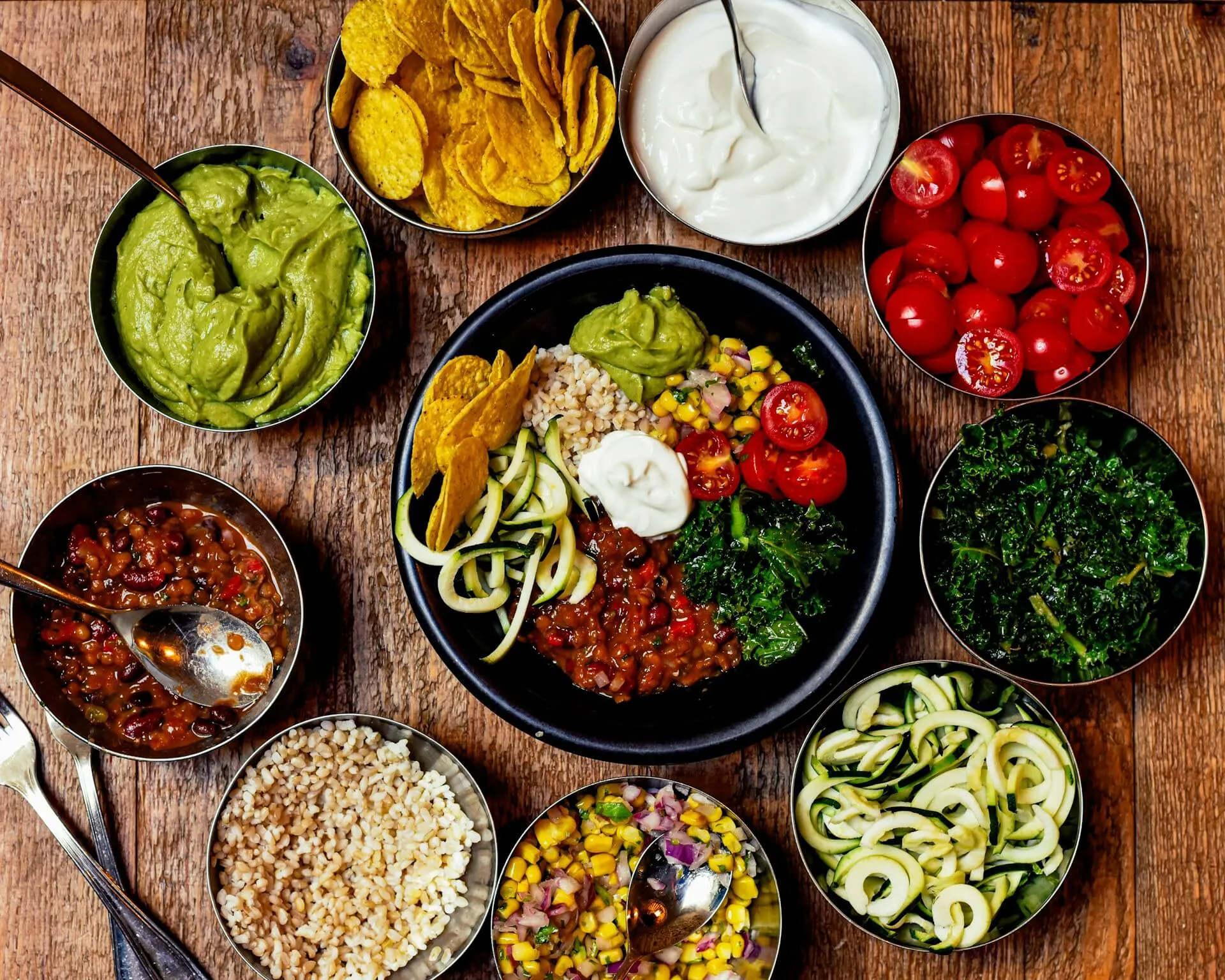 Screen-Free Meal Challenge (Mindful Eating)
