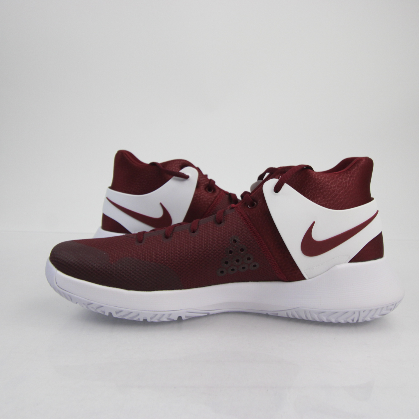 Maroon and White Basketball Shoes: A Comprehensive Guide