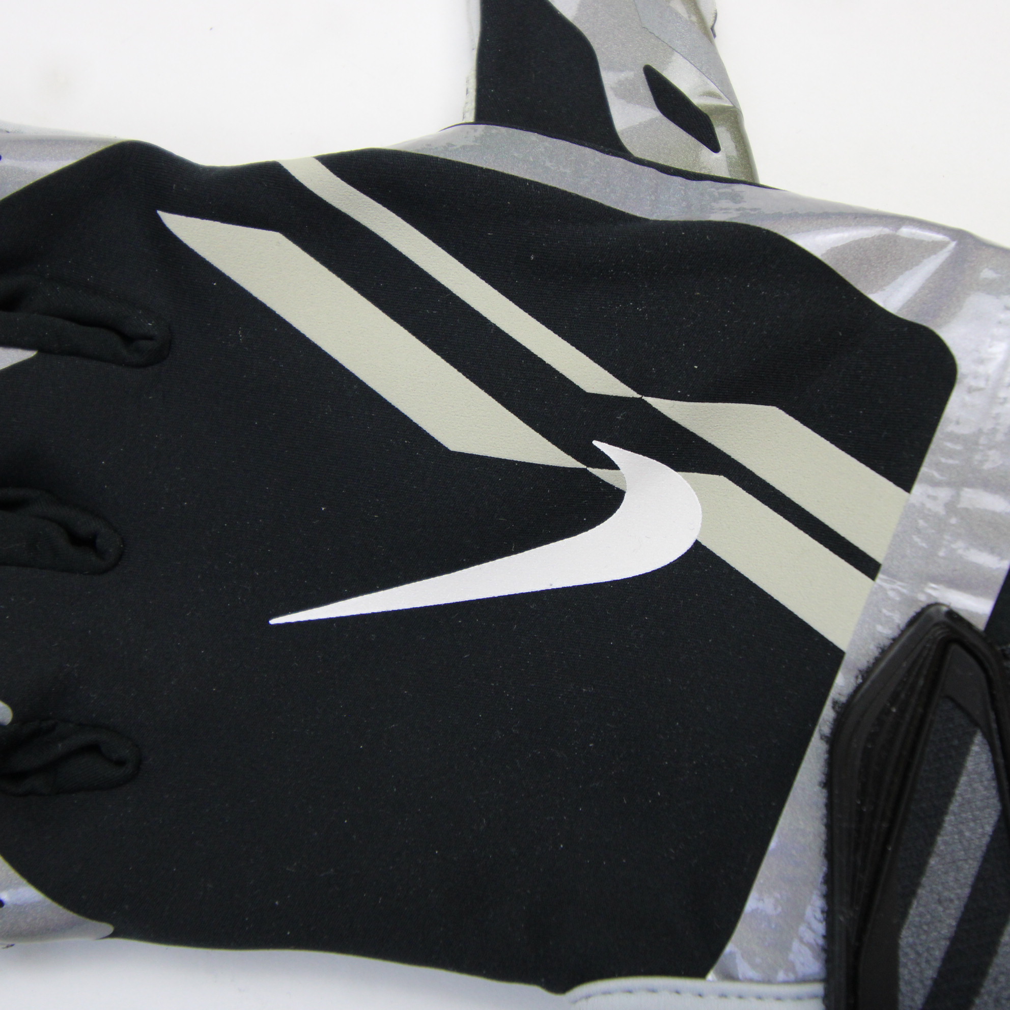 Nike NFL Equipment Gloves - Receiver Men's Black/Silver New without Tags