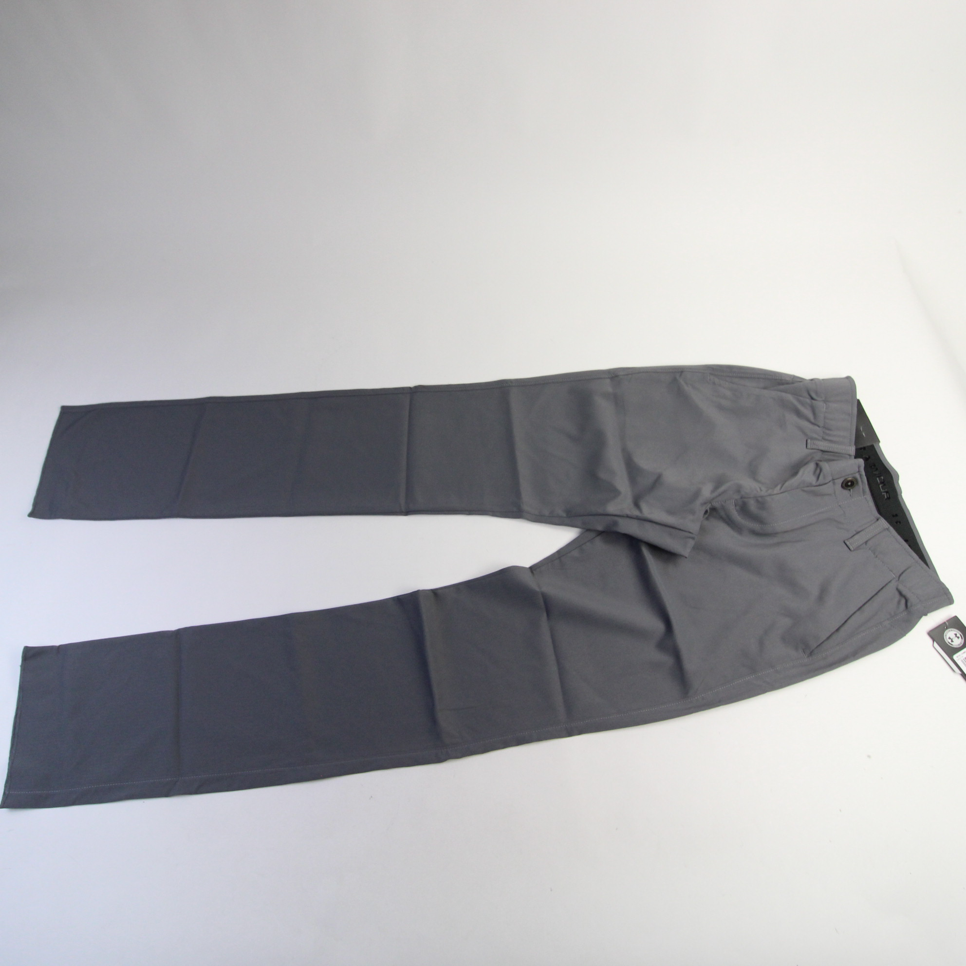 Under Armour HeatGear Dress Pants Men's 32 34 38 40 42 50 Gray New with Tags