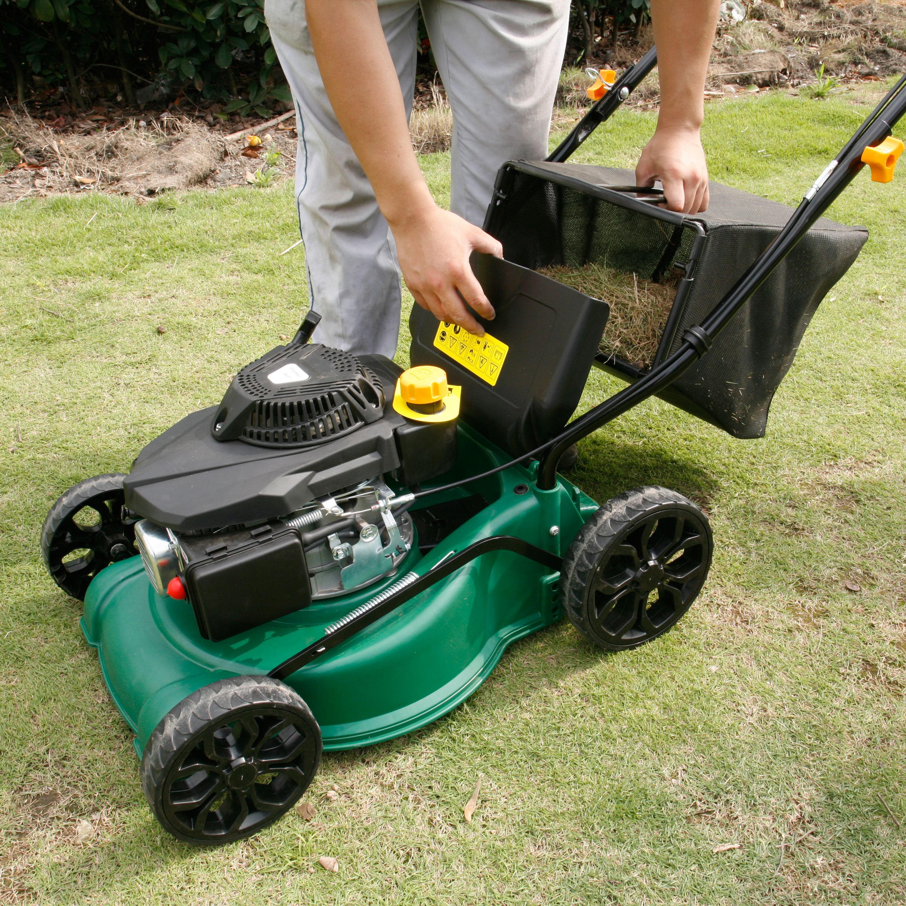 Fplmp99 shop petrol lawnmower