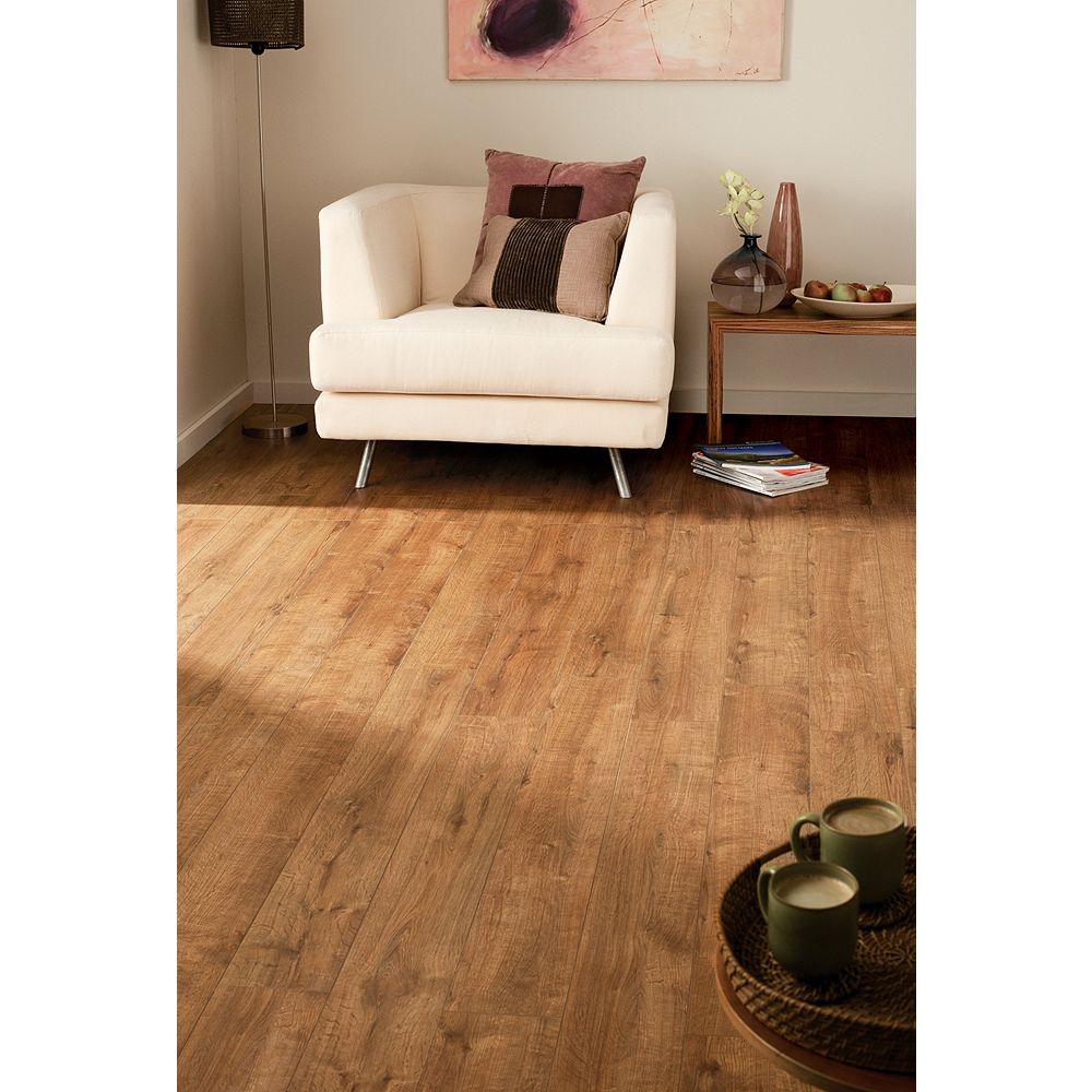 Wickes Salinas Oak Laminate Flooring