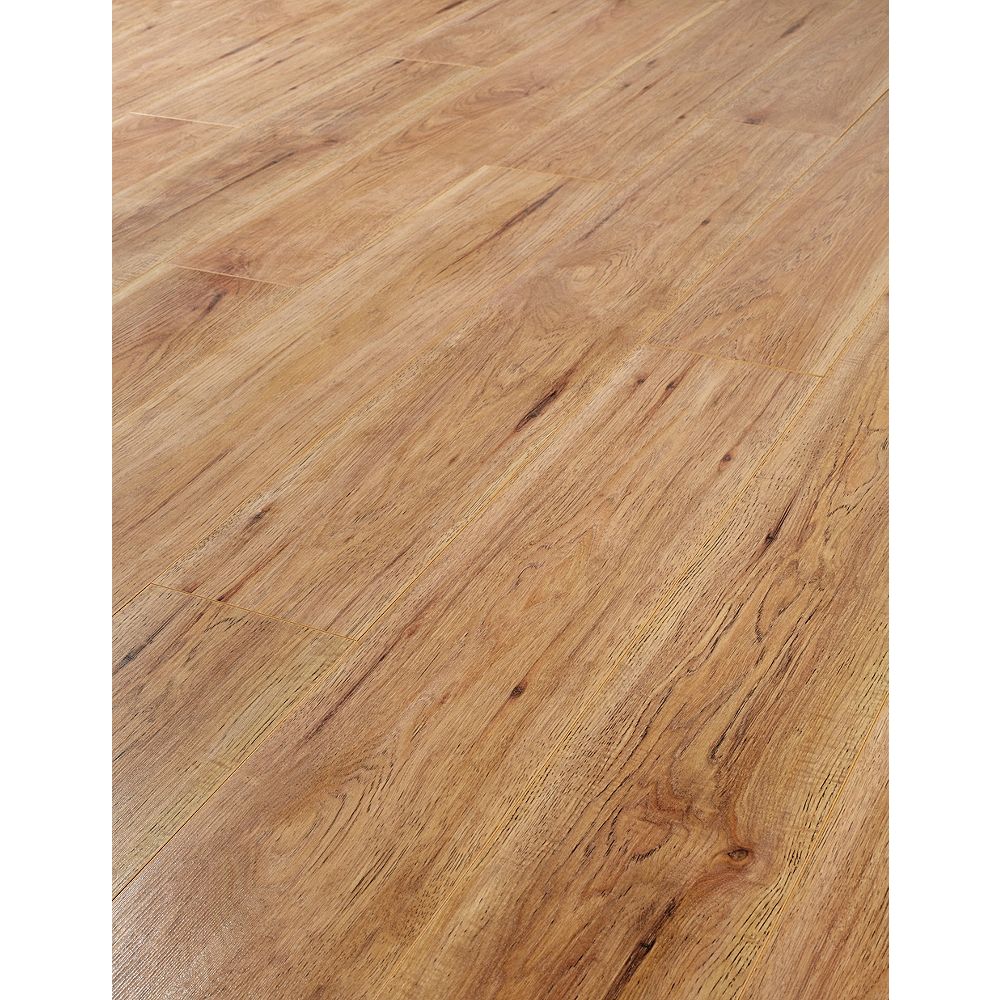 Wickes Orleans Oak Laminate Flooring