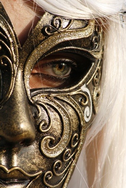 mask-carnival-white