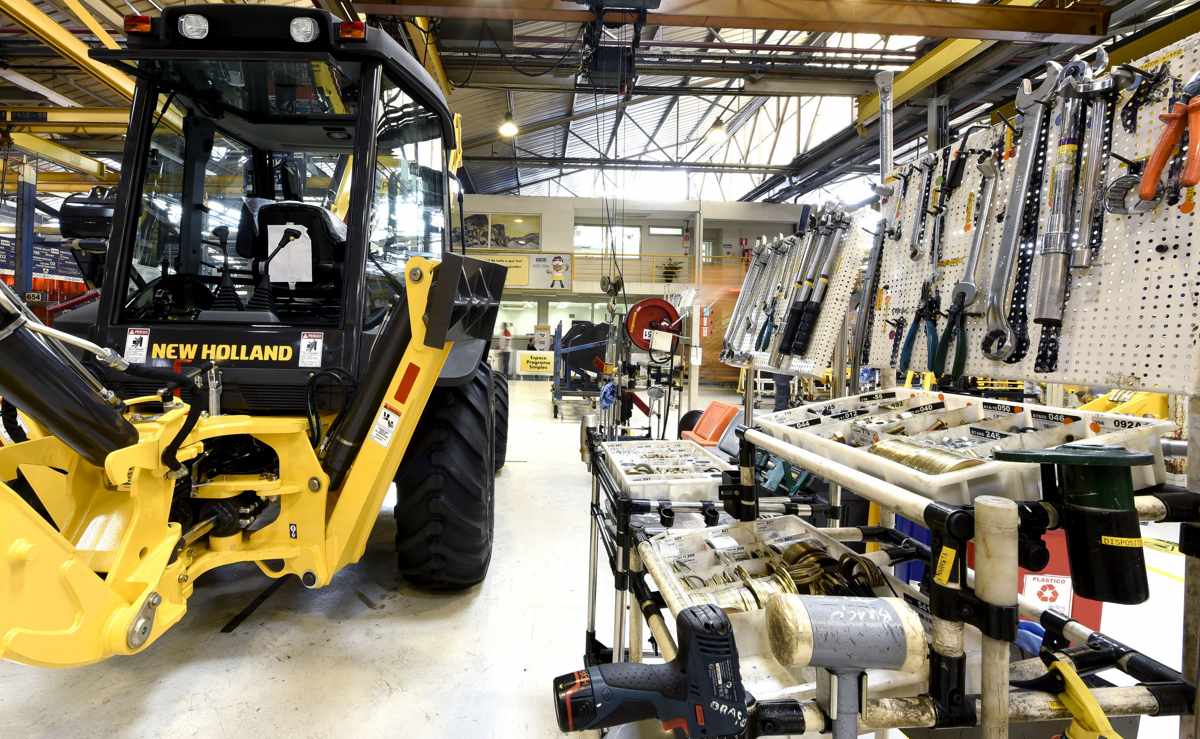 New Holland Construction promove ações durante a Copa do Brasil