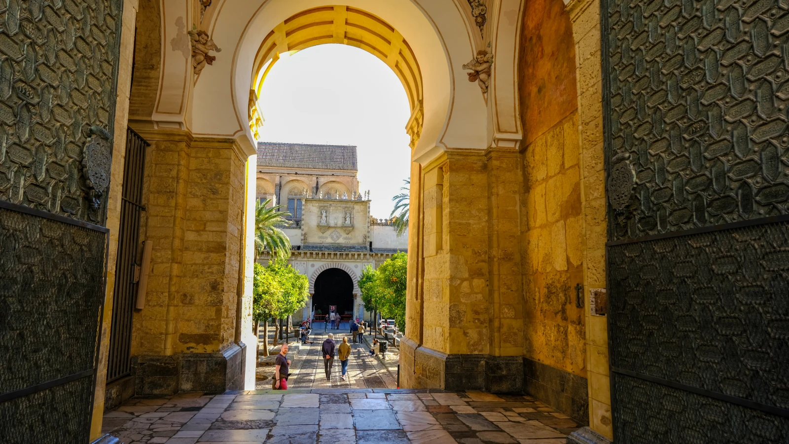 Quick overview of the destination — Abarzo Journal (4 of 6)