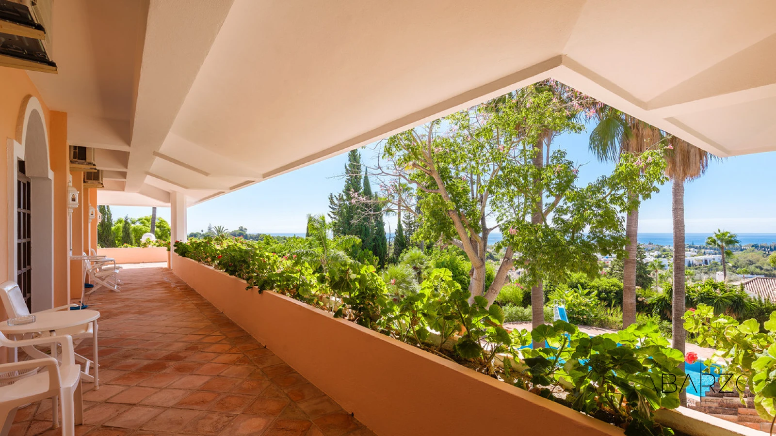 Mediterranean Estate with Sea and Mountain Views near Sierra Blanca, Marbella — interior, Golden Mile, Marbella (25 of 49)