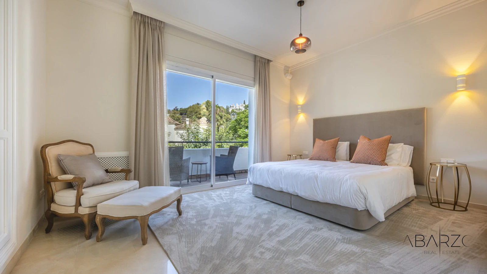 Prestigious Andalusian Villa in La Reserva de La Quinta with Frontline Golf and Heated Pool — interior, La Quinta, Benahavís (11 of 49)