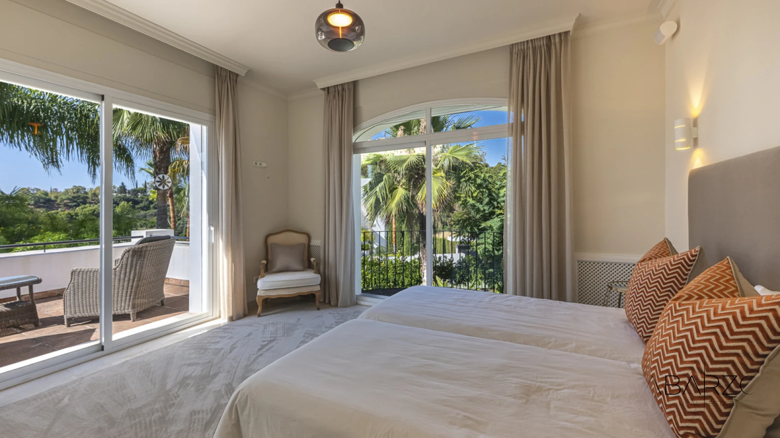 Prestigious Andalusian Villa in La Reserva de La Quinta with Frontline Golf and Heated Pool — interior, La Quinta, Benahavís (33 of 49)