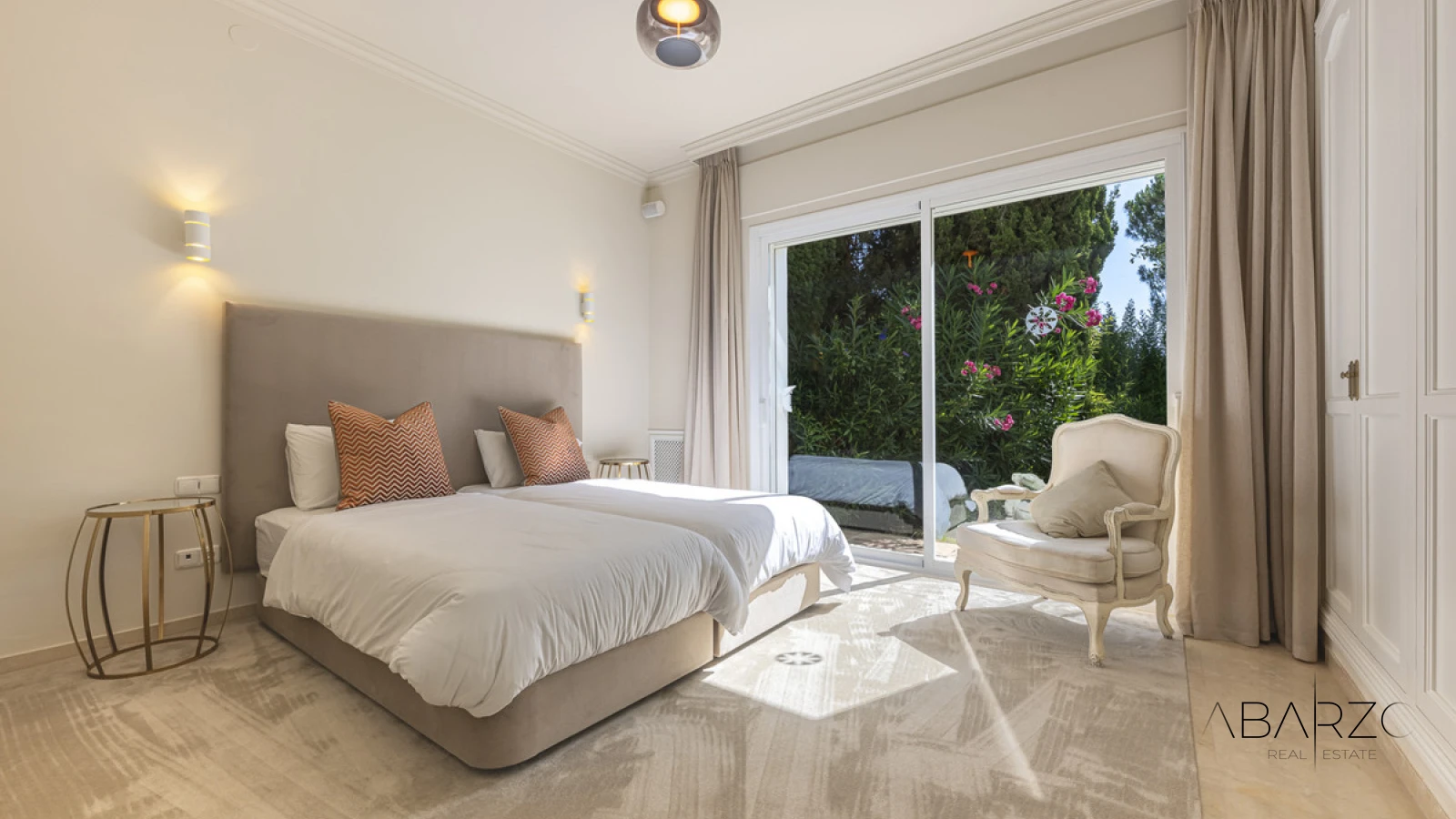 Prestigious Andalusian Villa in La Reserva de La Quinta with Frontline Golf and Heated Pool — interior, La Quinta, Benahavís (42 of 49)