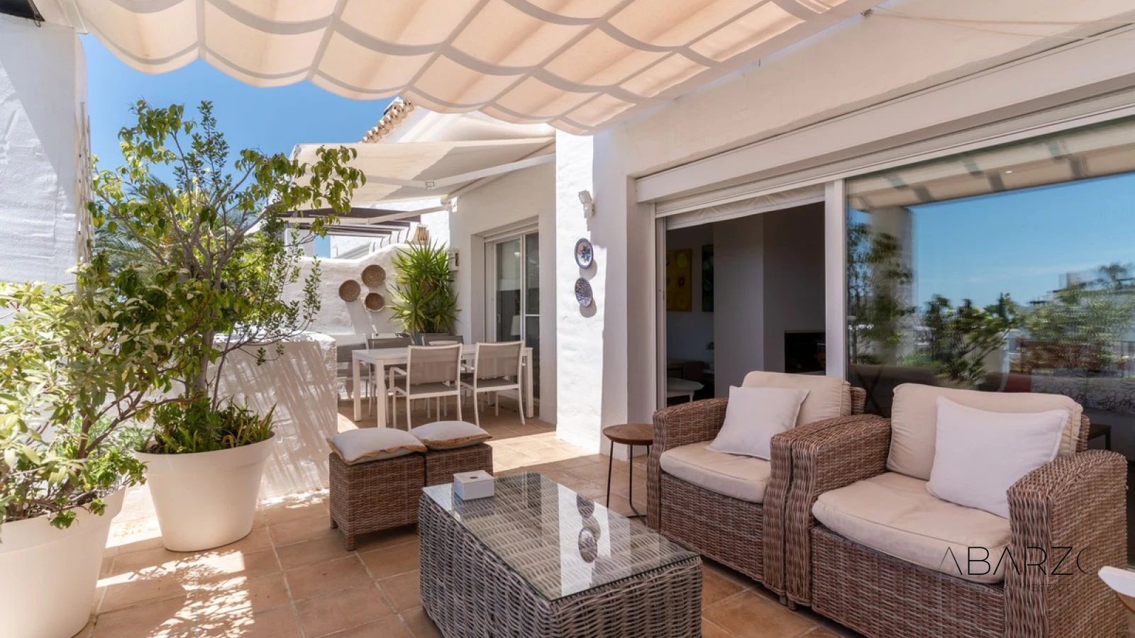 Penthouse with panoramic sea views in La Quinta Village, Nueva Andalucía — interior, La Quinta, Benahavís (3 of 20)