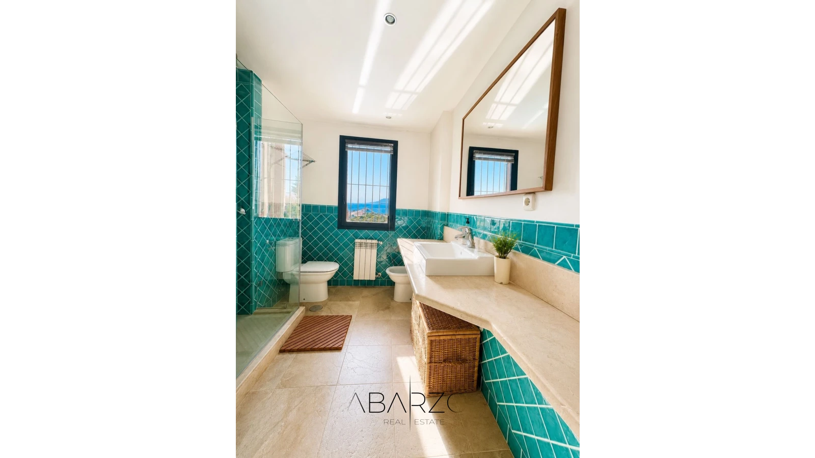 Penthouse with 3 bedrooms in Marbella El Lagar del Rosario with sea and golf course views — interior, Marbella East, Marbella (15 of 18)