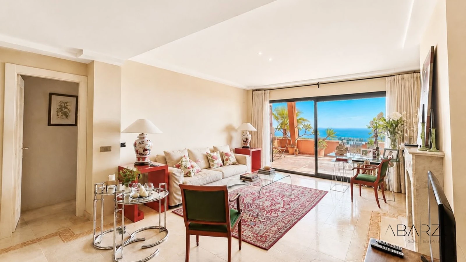 Penthouse with 3 bedrooms in Marbella El Lagar del Rosario with sea and golf course views — interior, Marbella East, Marbella (8 of 18)
